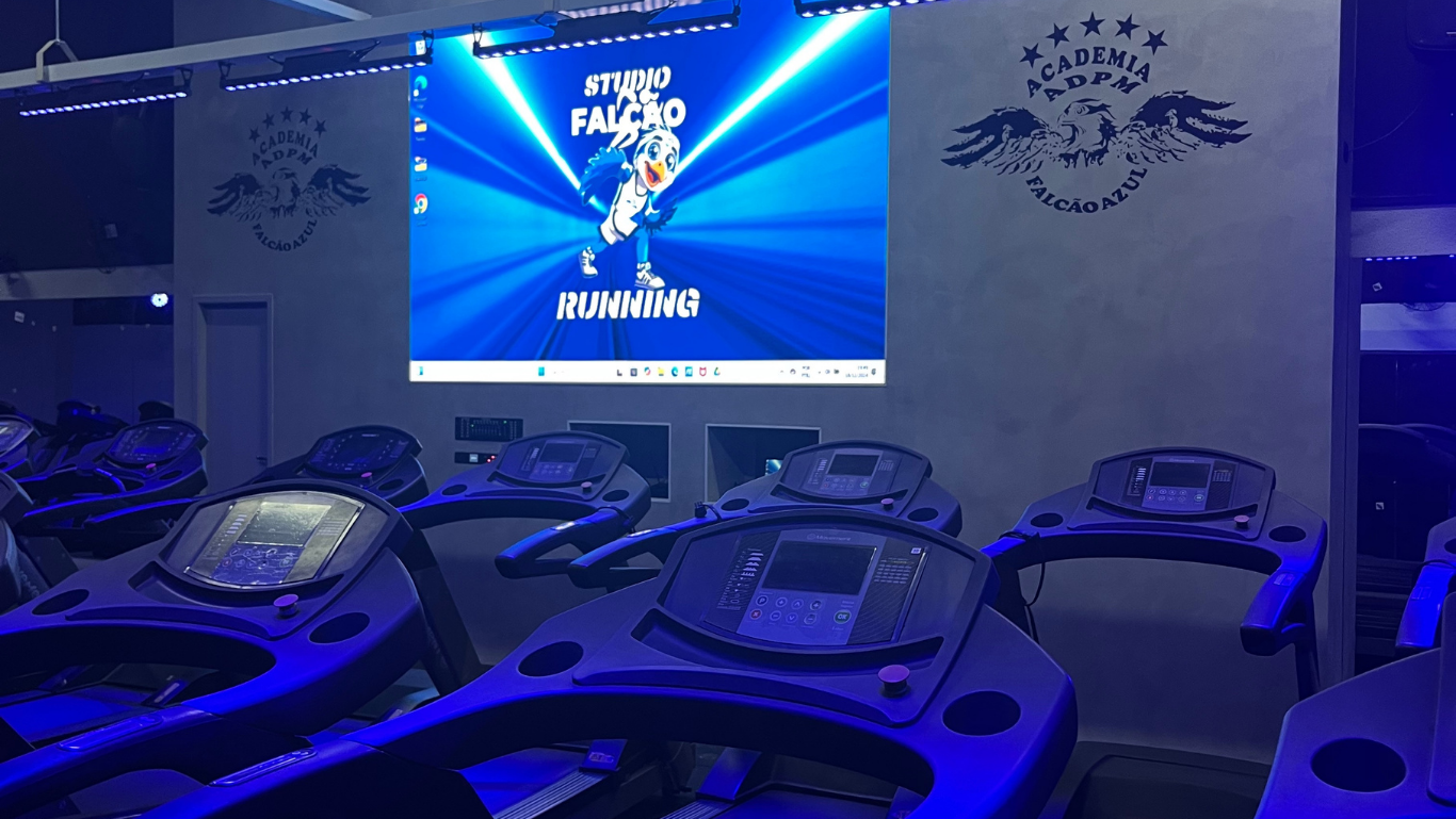 Imagem de fundo do clube ADPM Falcão Azul